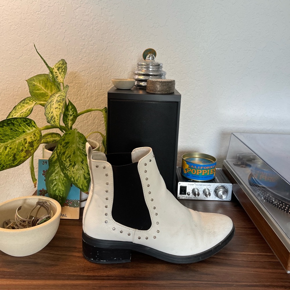 Dolce Vita Boots